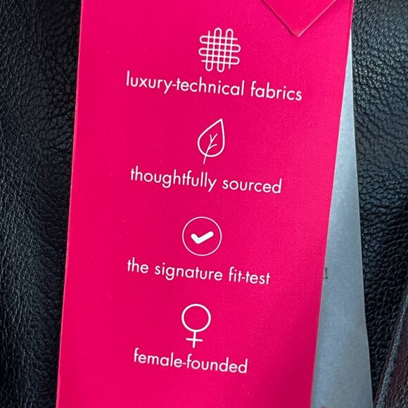 NEW Commando Womens Small Black Faux Leather Pants Paperbag Waist Ankle - Picture 9 of 15